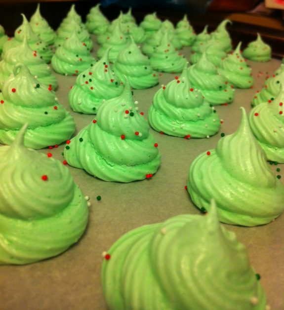 Meringue Christmas Trees, Meringue , Christmas Decorating Ideas, Christmas Recipe