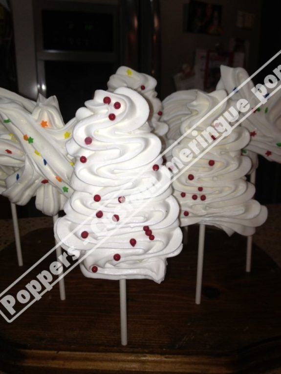 Meringue Christmas Tree Pops, Meringue , Christmas Decorating Ideas, Christmas Recipe